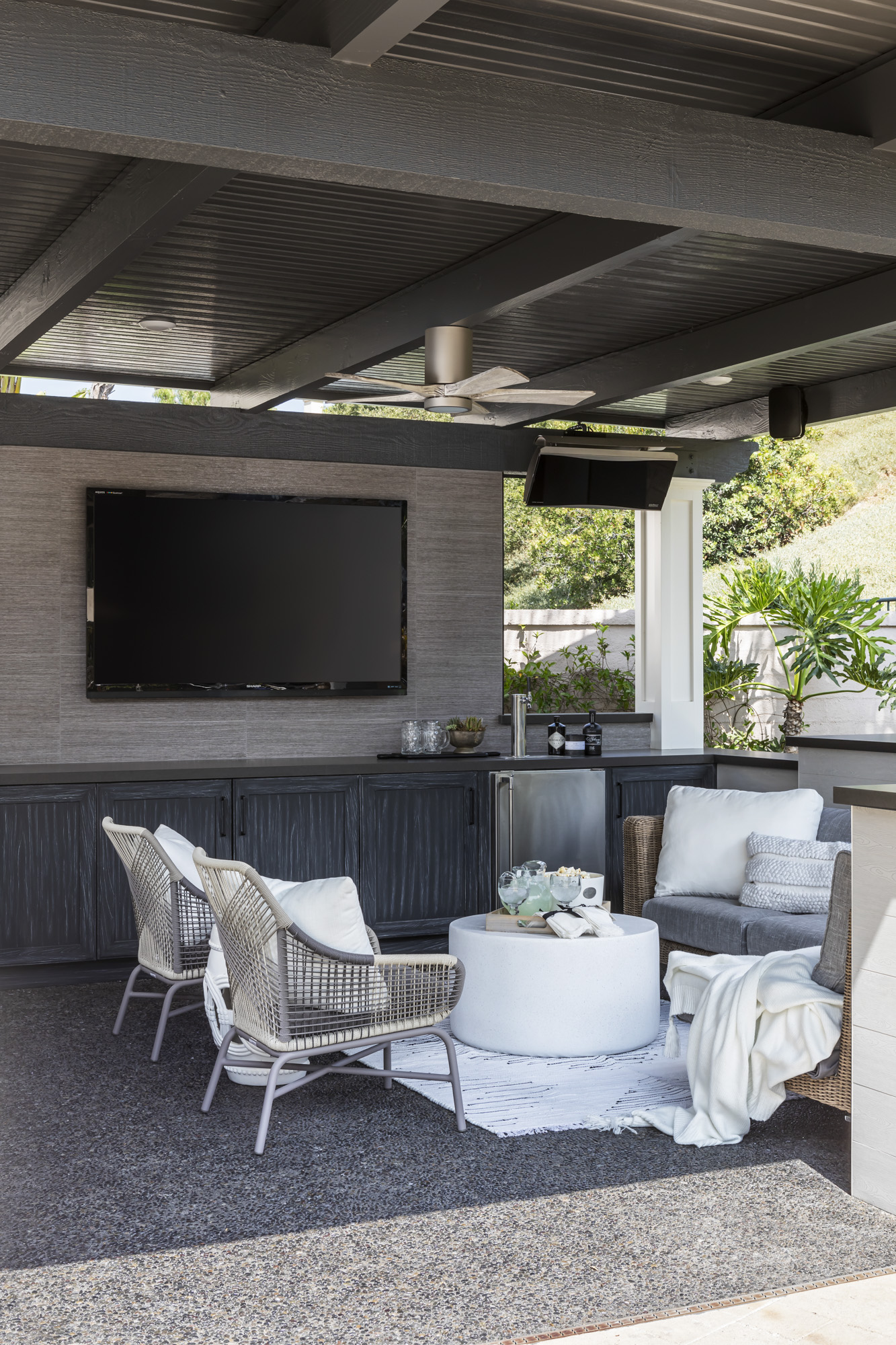 Mission-Viejo-Outdoor-Livingroom