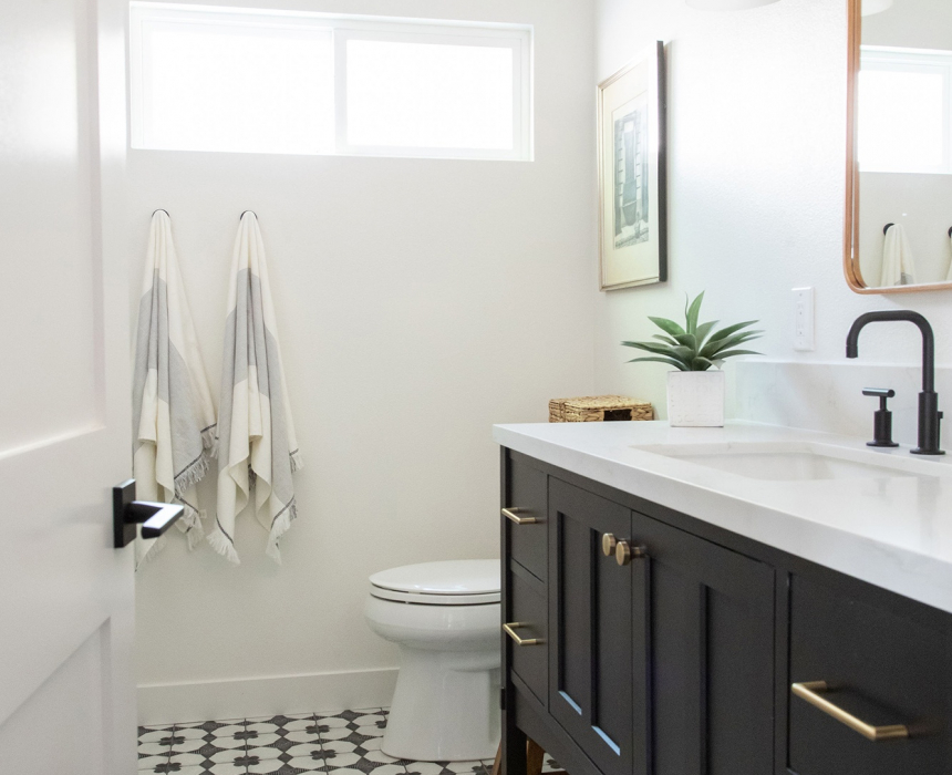 Rustic-small-hall-bathroom-remodel