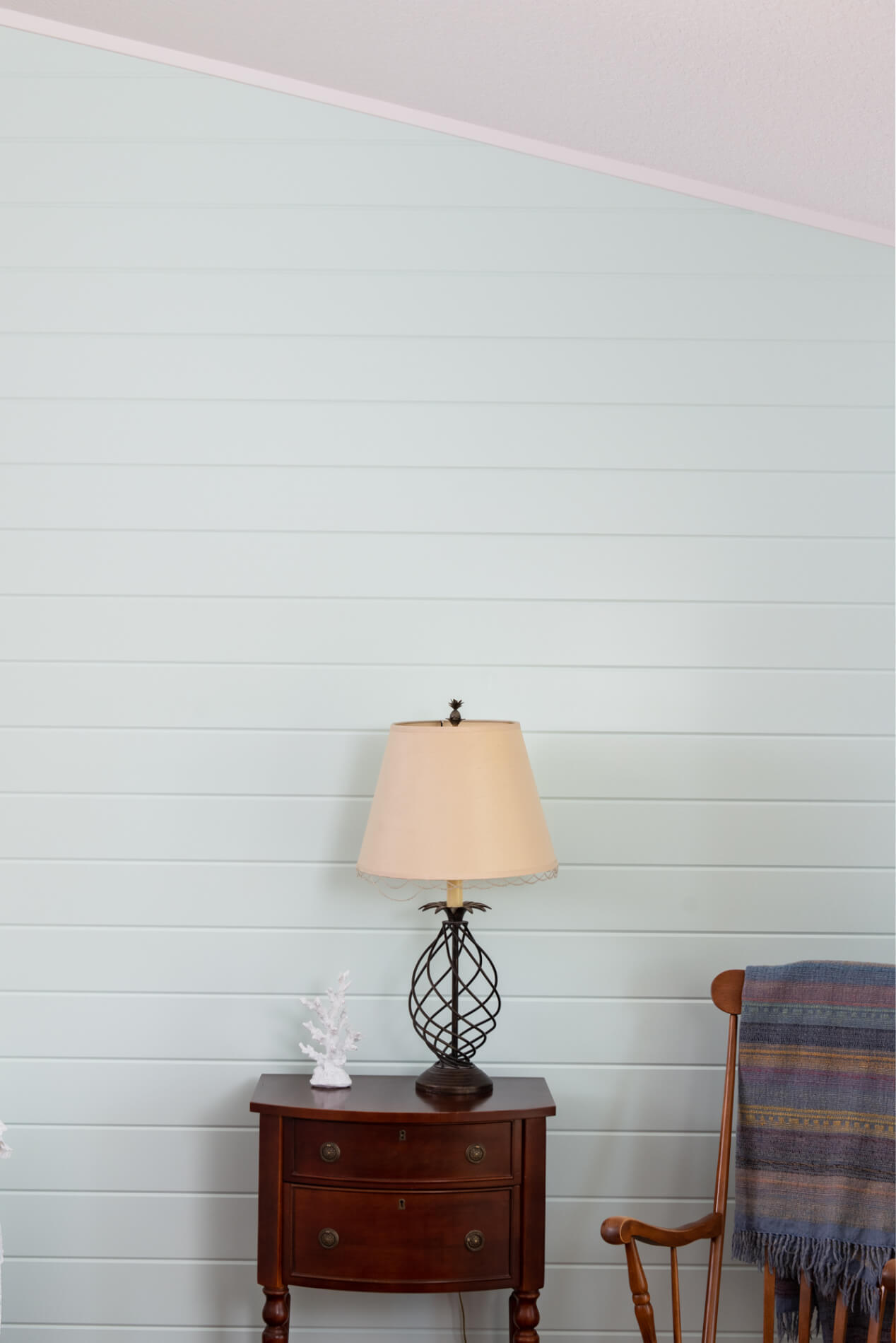 teal-painted-shiplap-wall-accent-in-Laguna-Niguel-home-remodel