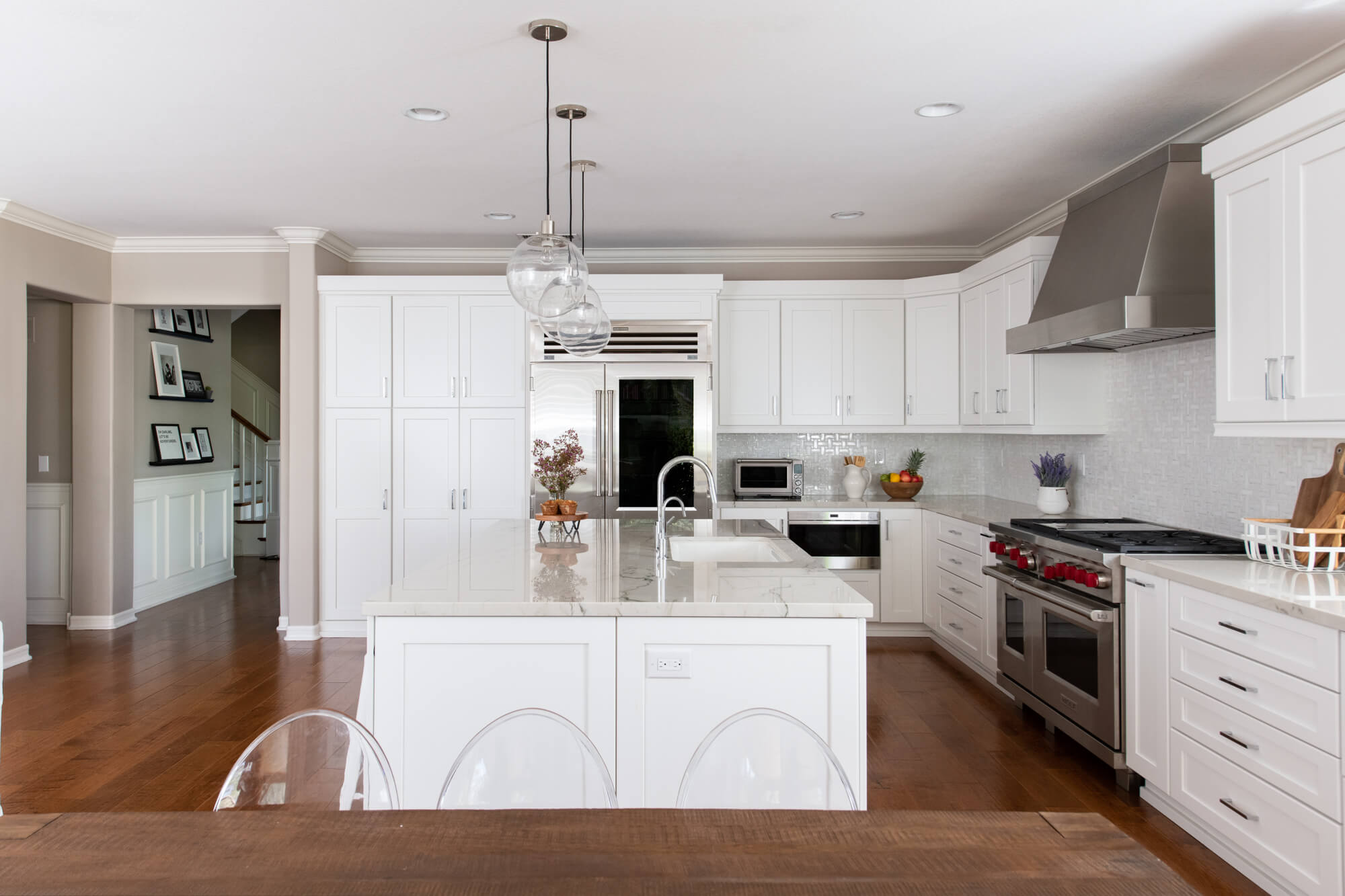 LED-pendant-dimmer-lighting-in-Irvine-kitchen-renovation