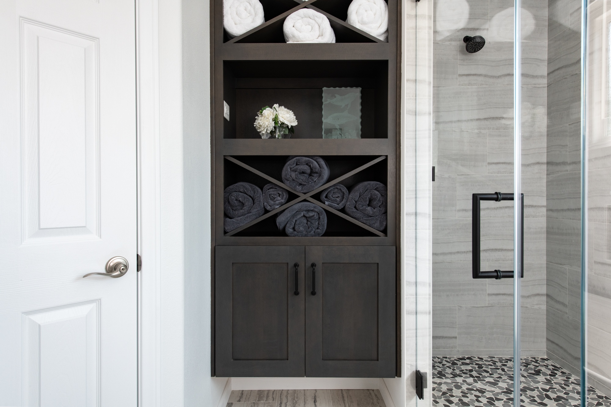 Dual-sink-vanity-in-Lake-Forest-master-bathroom-remodel