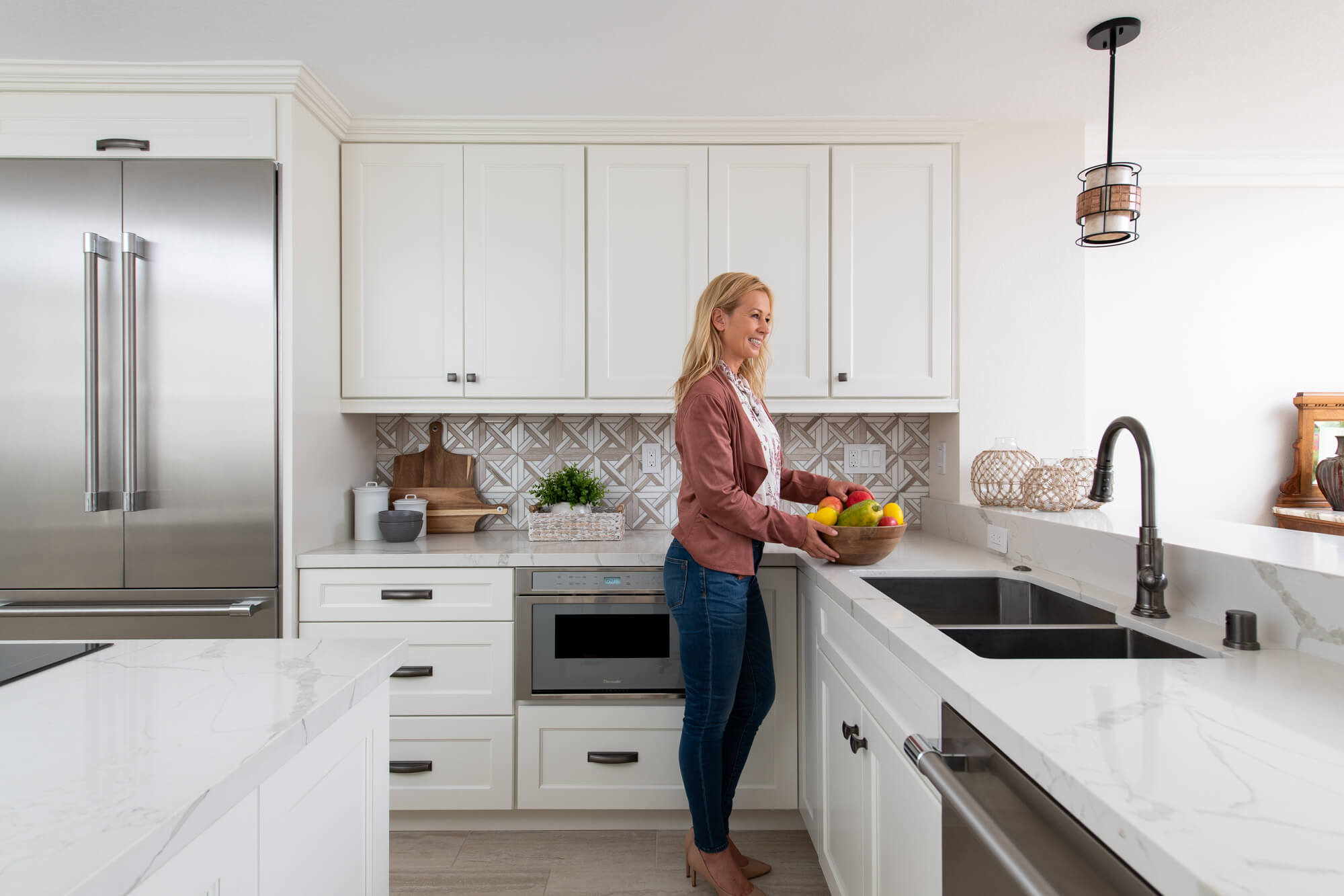 Quartz Countertop in Newport Beach Kitchen Remodel