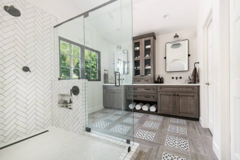 50 Orange County Bathroom Remodels & Why We LOVE Them | Sea Pointe
