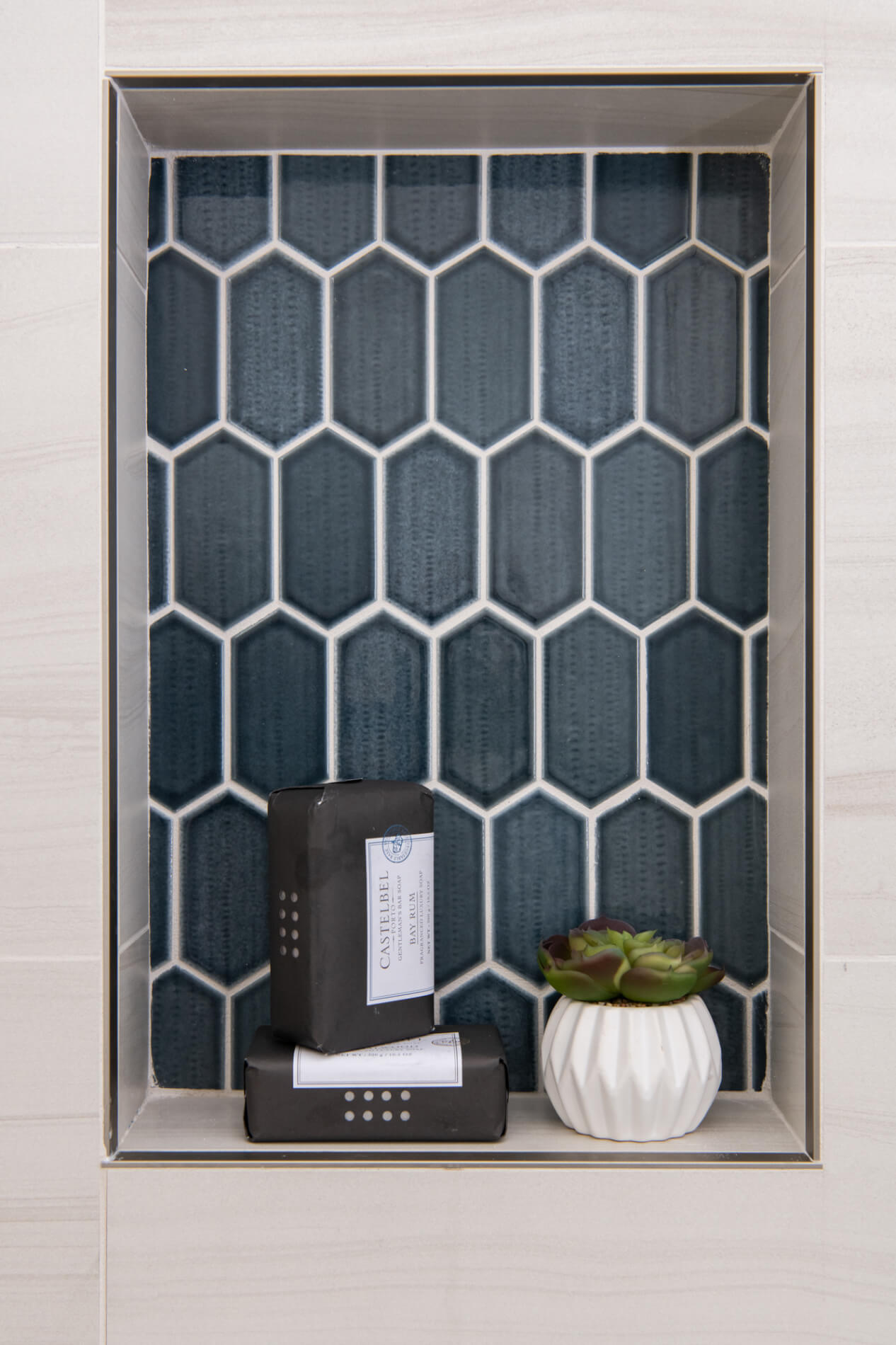 Camouflage-shampoo-niche-in-bathroom-remodel