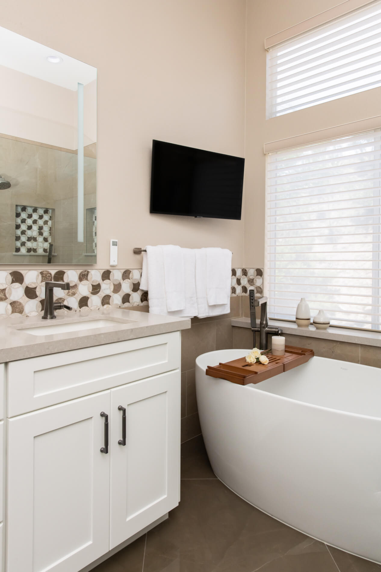 free-standing-tub-intertior-design-orange-county