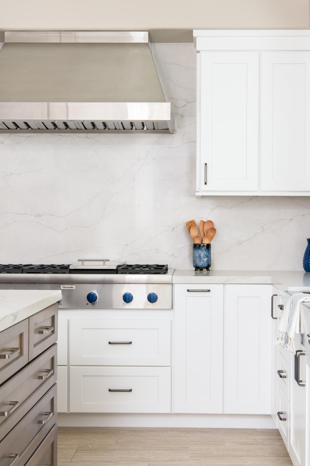 stainless-steel-appliances-kitchen-remodel