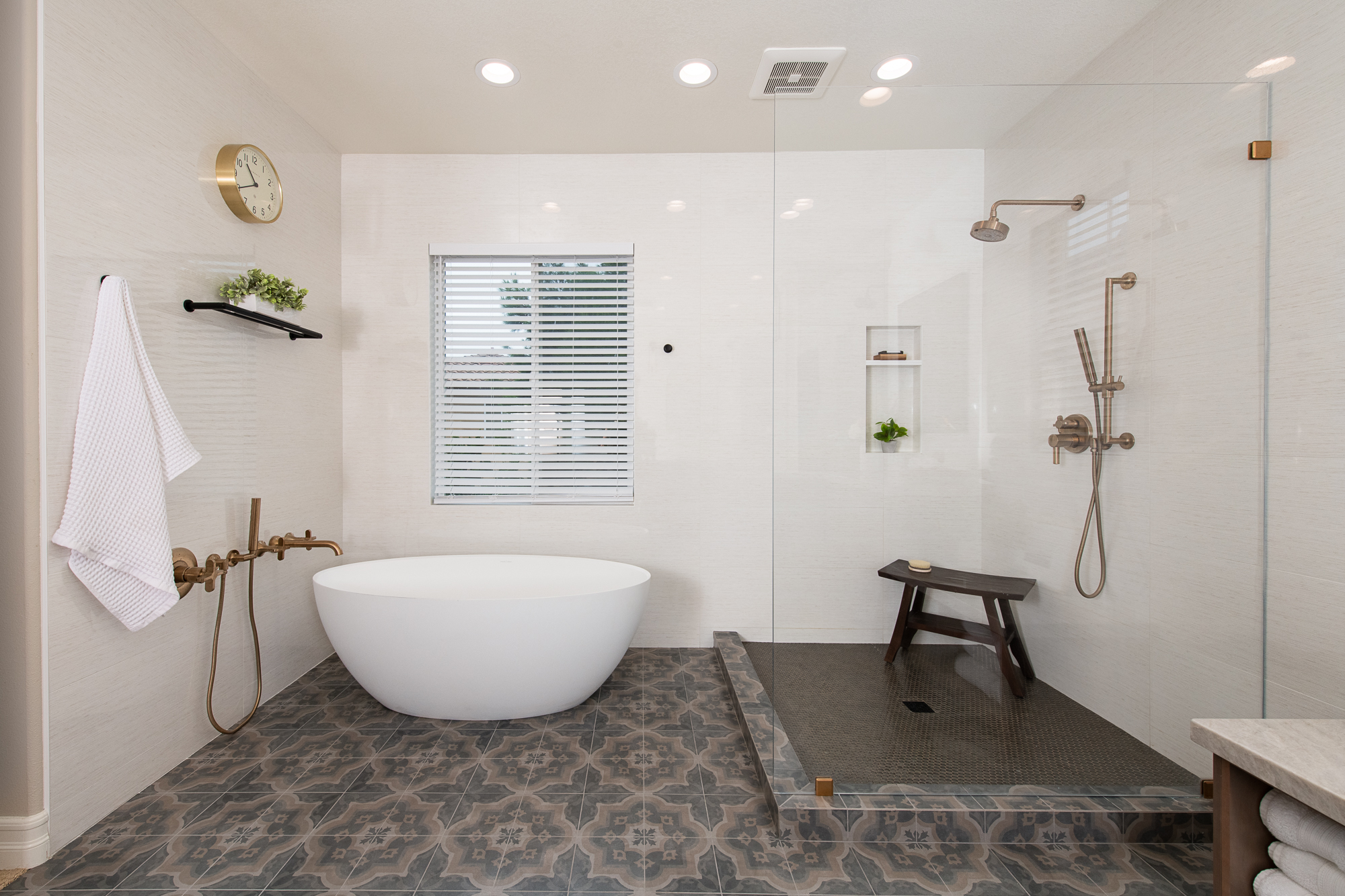 Irvine-Recessed-LED-Can-Lights-Exhaust-Fan-Round-Raincan-Shower-Head-Luxe-Gold-Fixtures