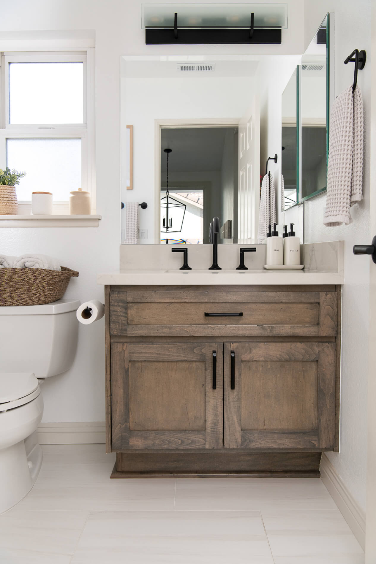 bath-bar-light-fixture-exhaust-fan-dimmer-medicine-cabinet