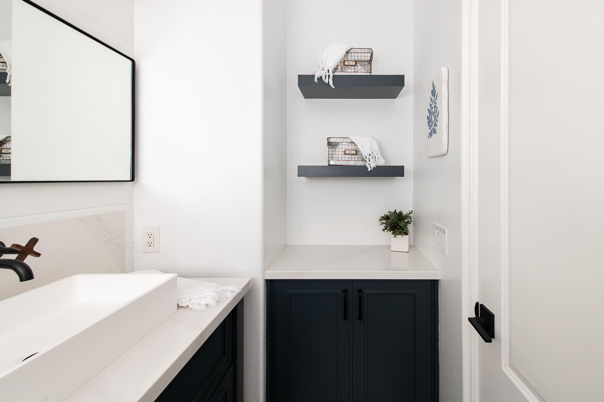 omega-dynasty-vanity-side-cabinet-amalfi-finish