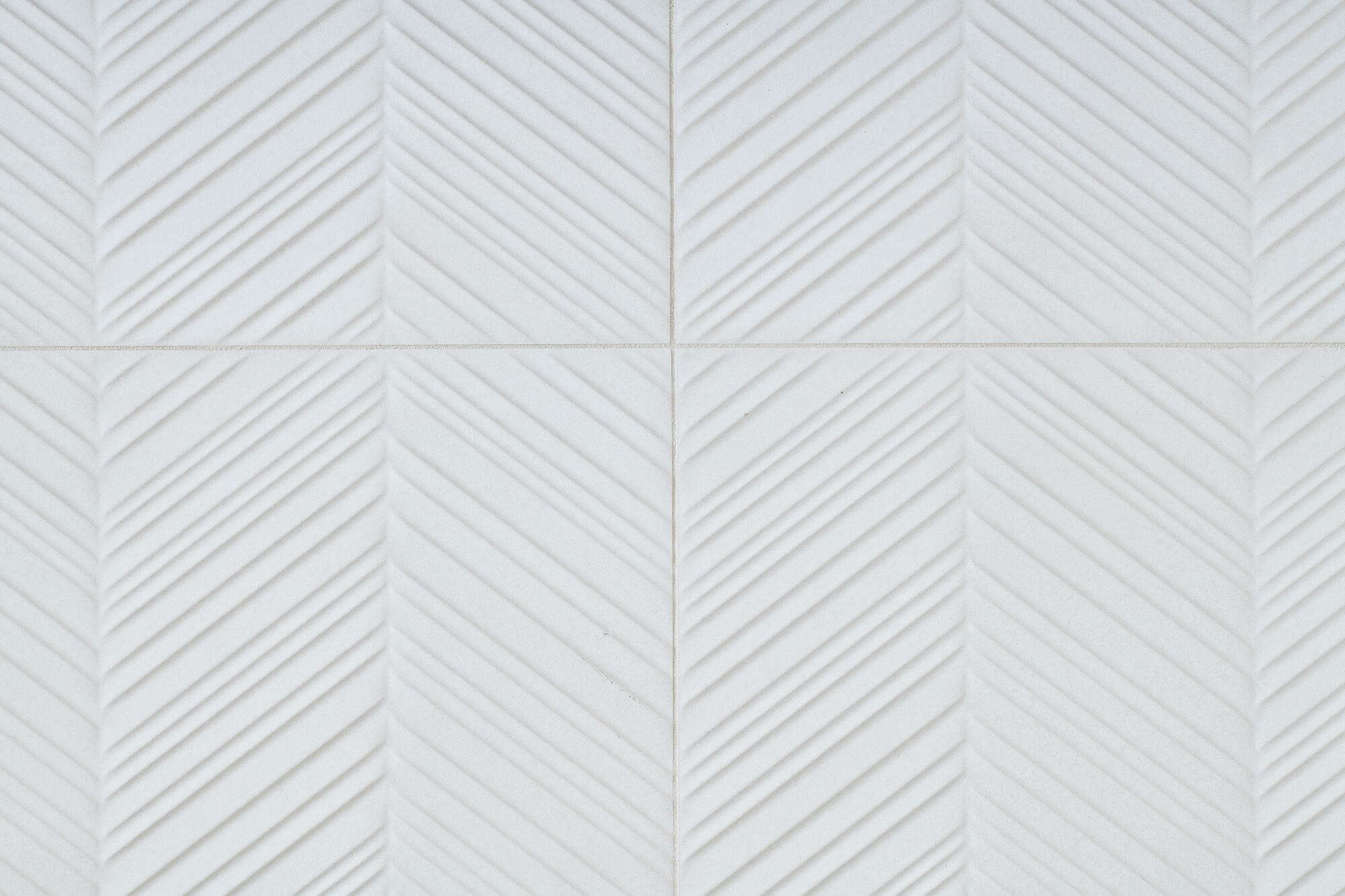 fireplace-sparkle-chevron-white-stacked-tiles