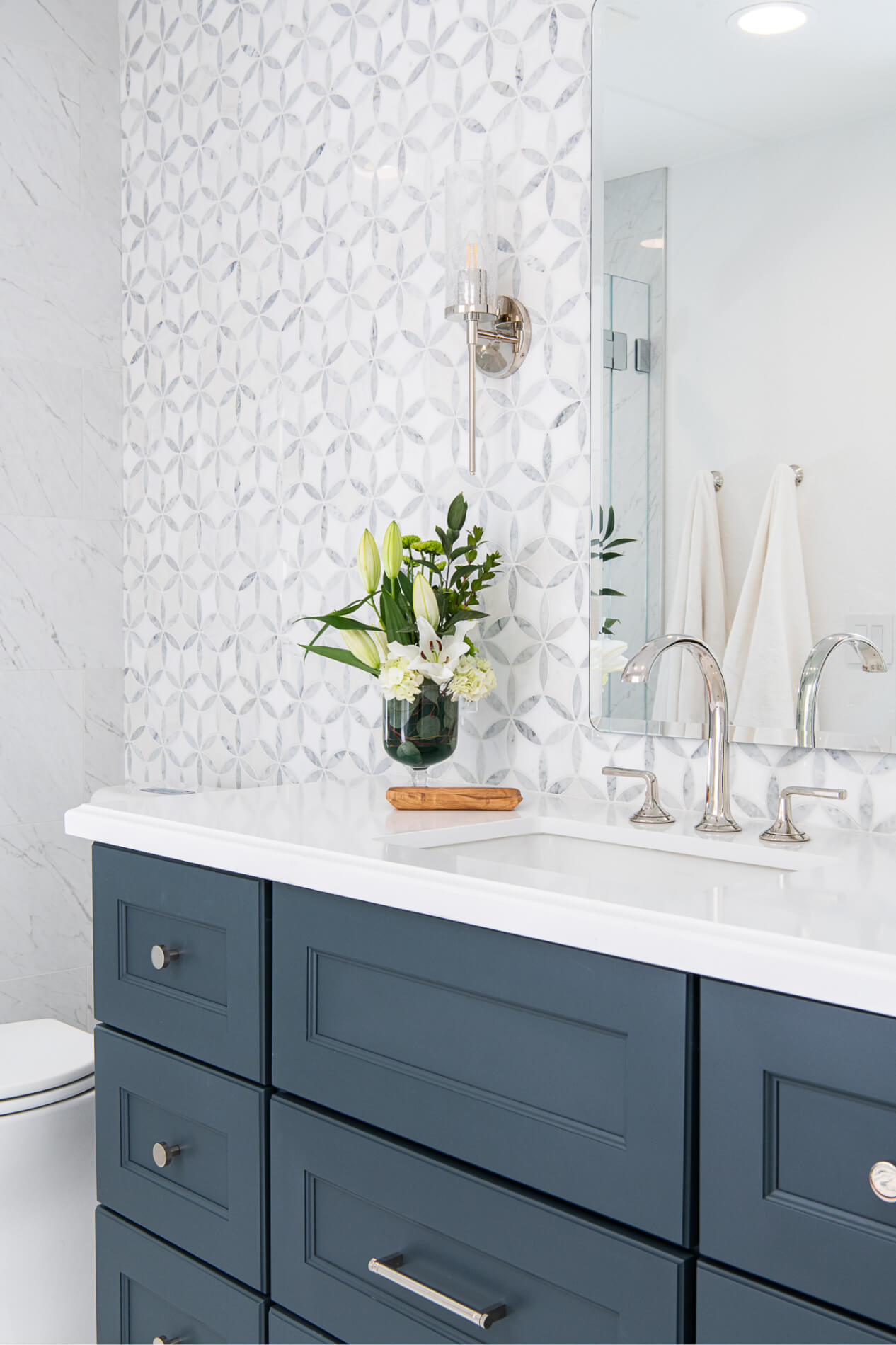 renner-shaker-style-cabinets-with-chrome-hardware-accents