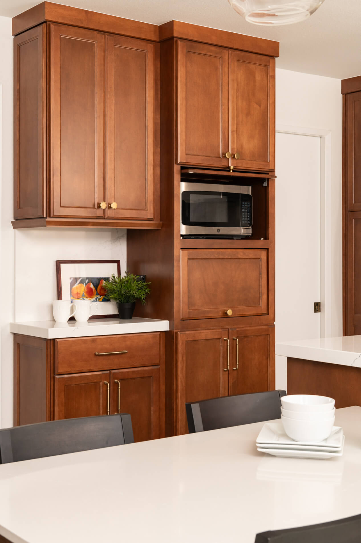 dual-garage-doors-for-appliances-and-dry-coffee-bar