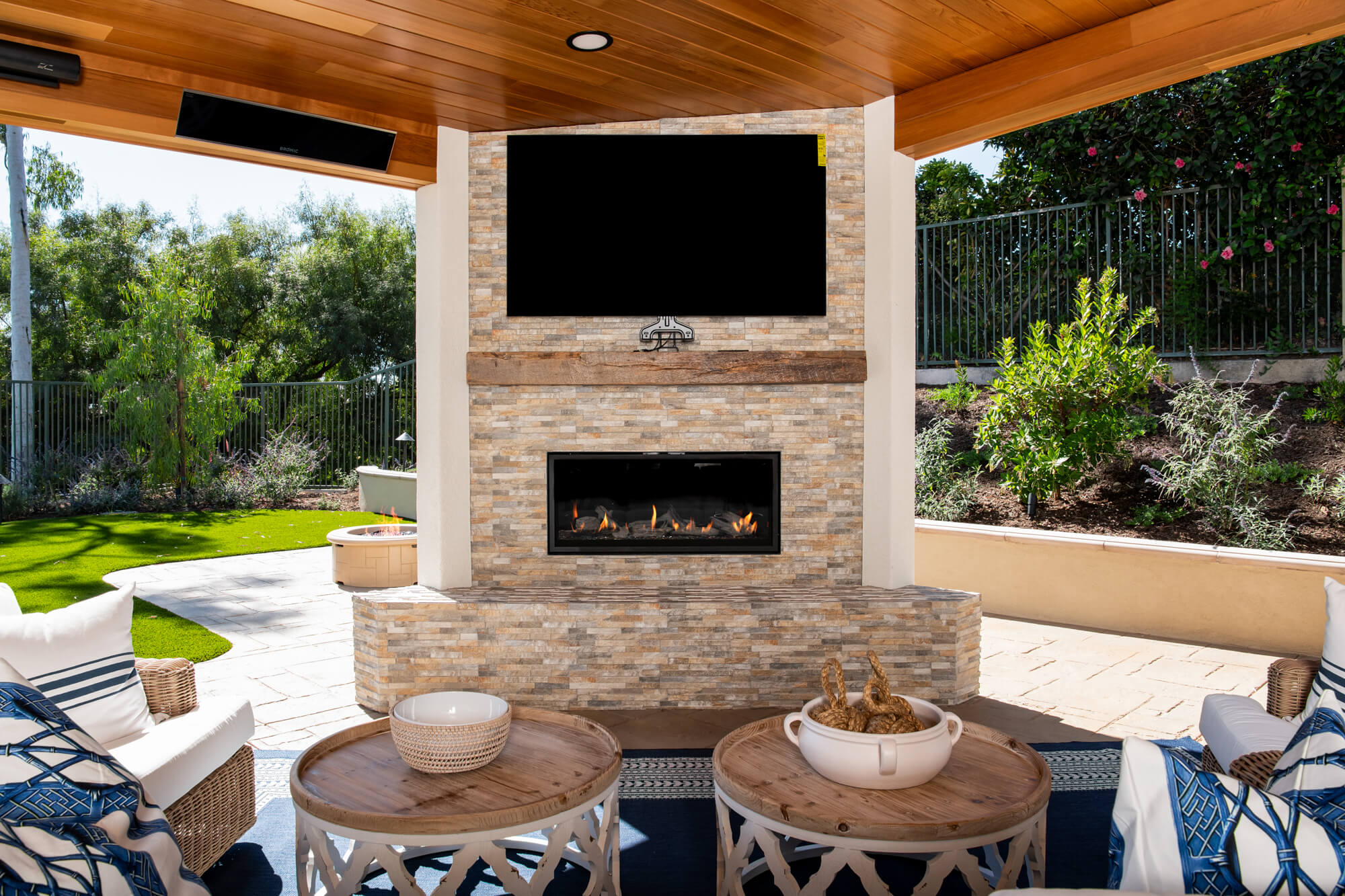 fireplace-wall-Pera-Tile-Series-Natura-Color-Deserto-Natural-Finish