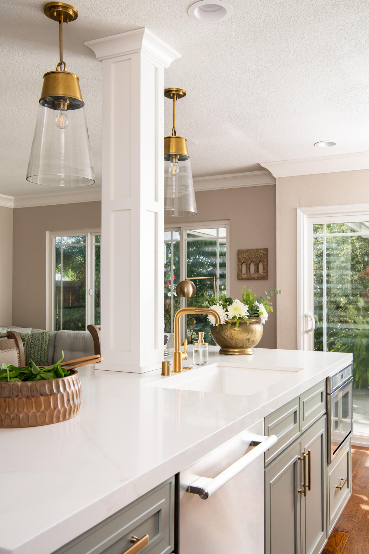 load-bearing-post-in-wood-coffered-trim-kept-to-keep-costs-down