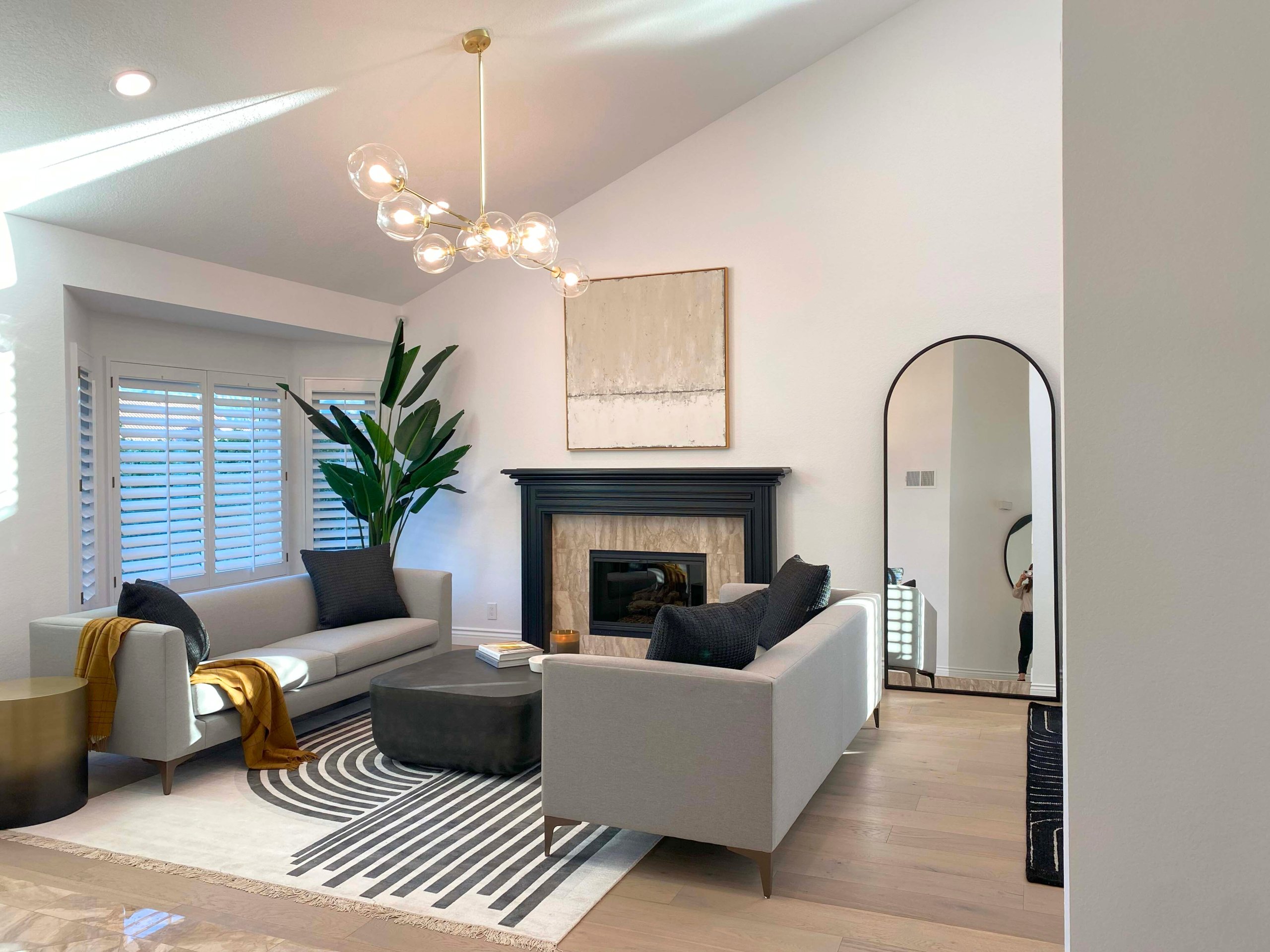 Family-room-remodel-in-Yorba-linda-including-interior-decorating