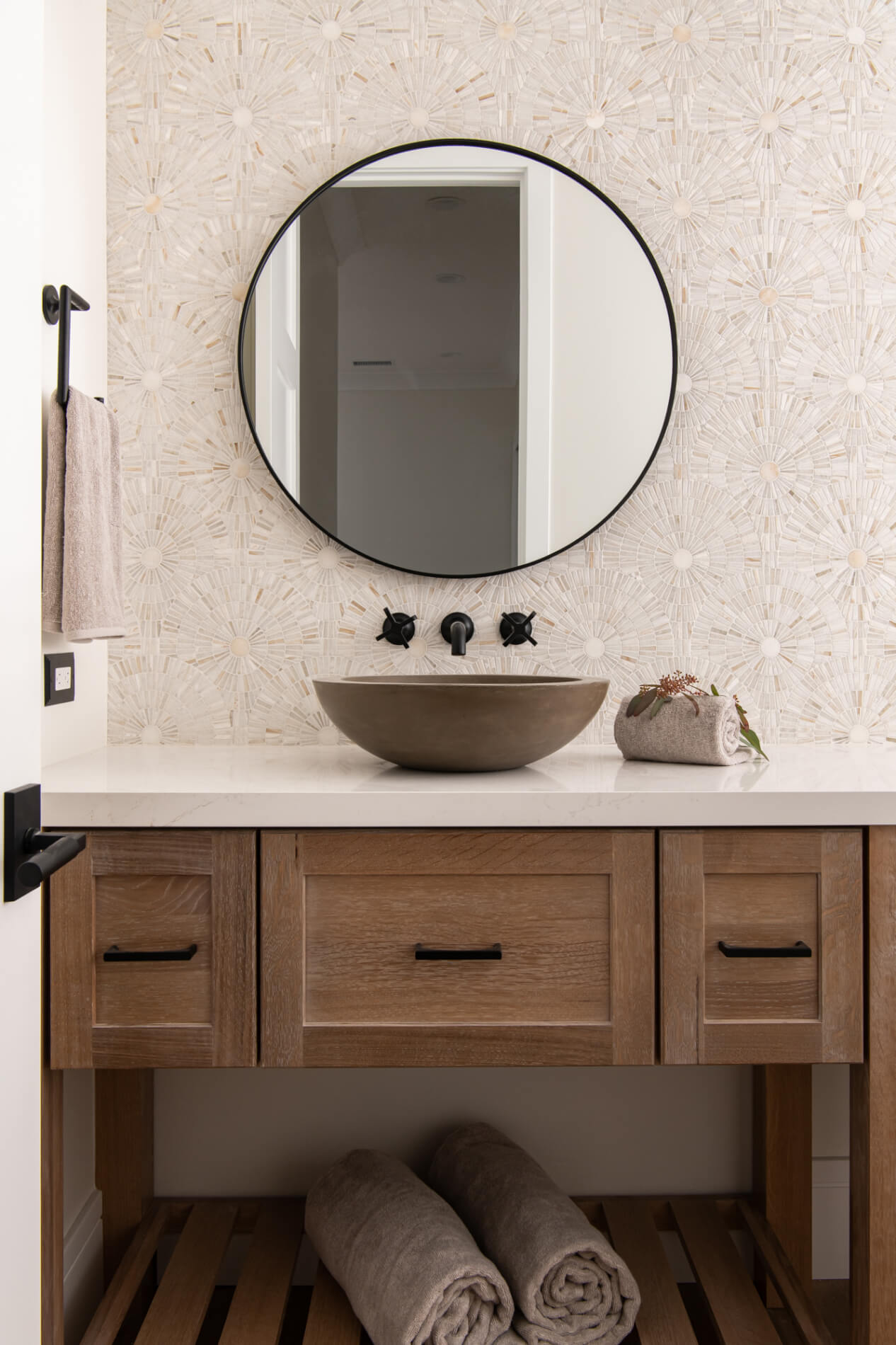 towel-storage-racks-built-into-cabinetry