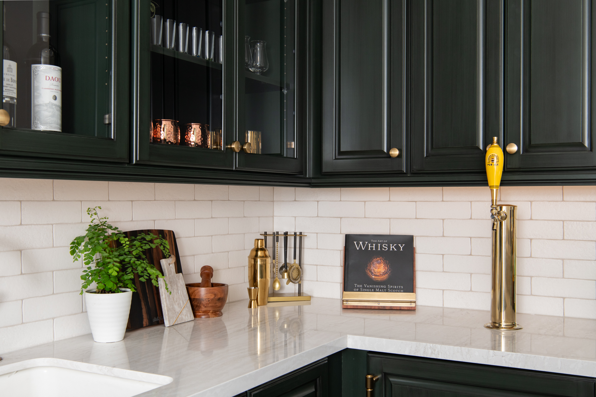 undermount-sink-with-garbage-disposal