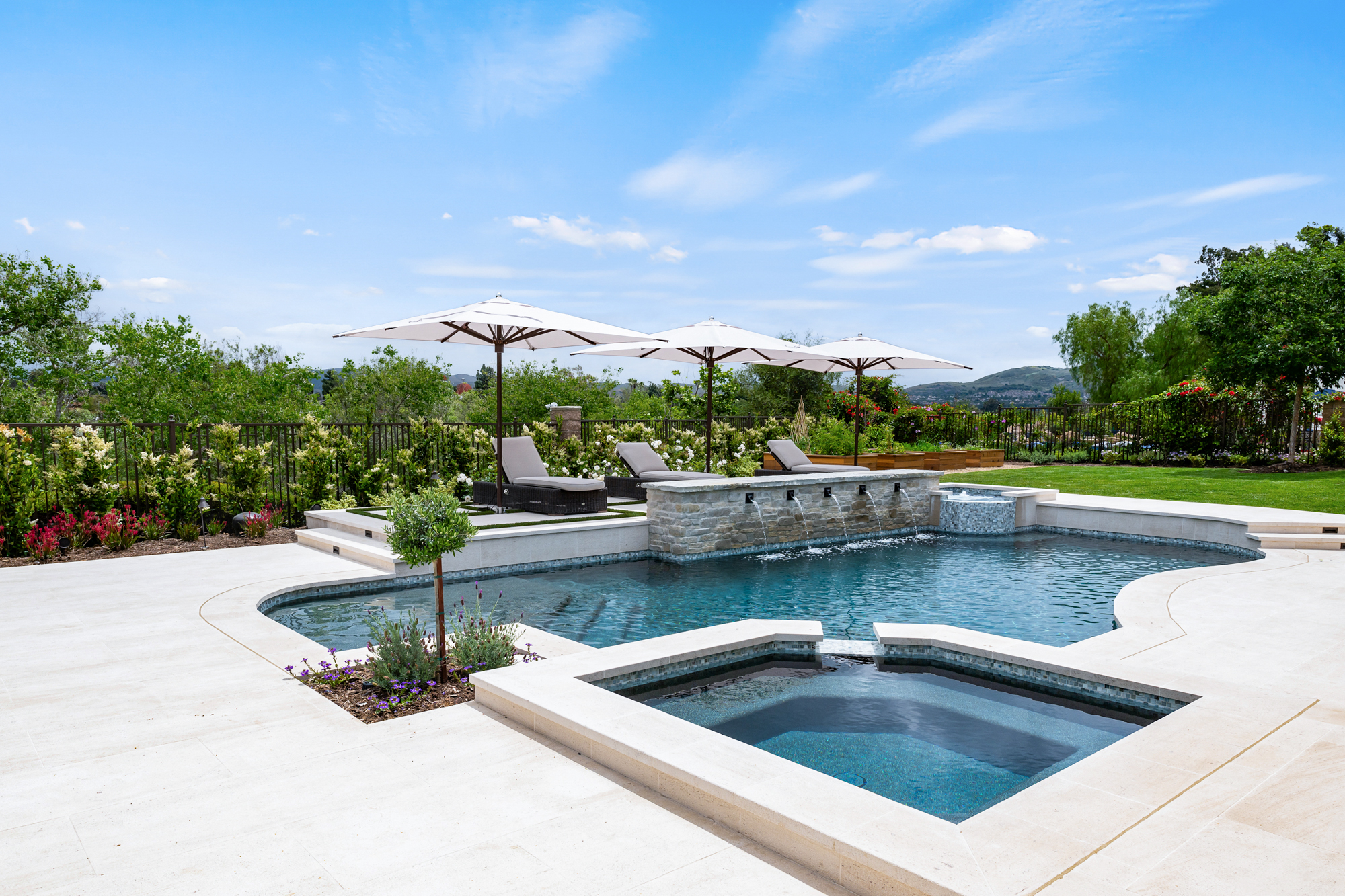 pool-refresh-with-extended-slab-and-step-to-spa-coping