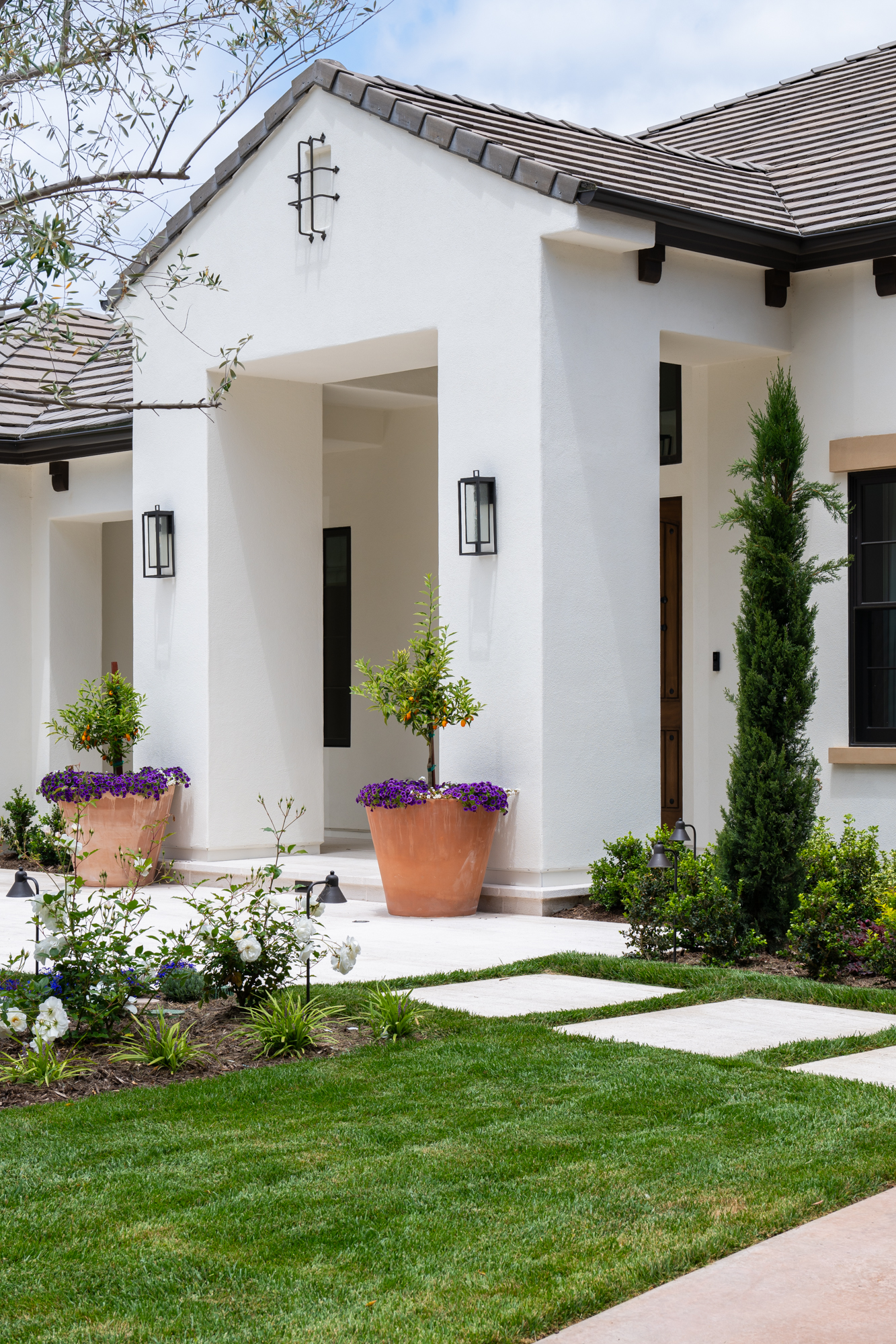 removed-all-stonework-replaced-with-semi-smooth-stucco