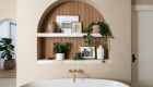 relaxing-tub-with-decor