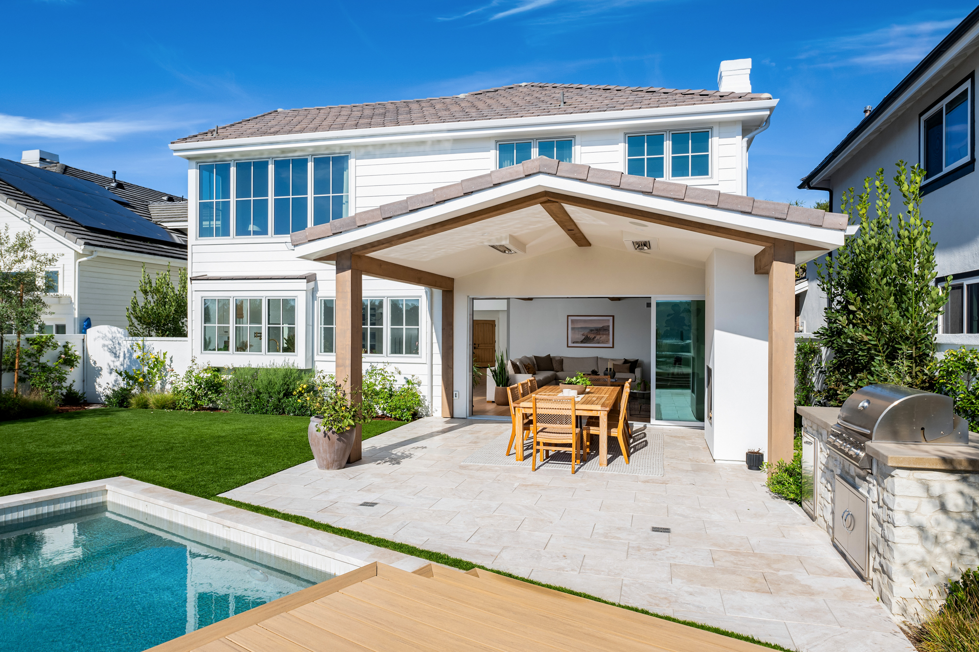 California-Room-In-Laguna-Niguel