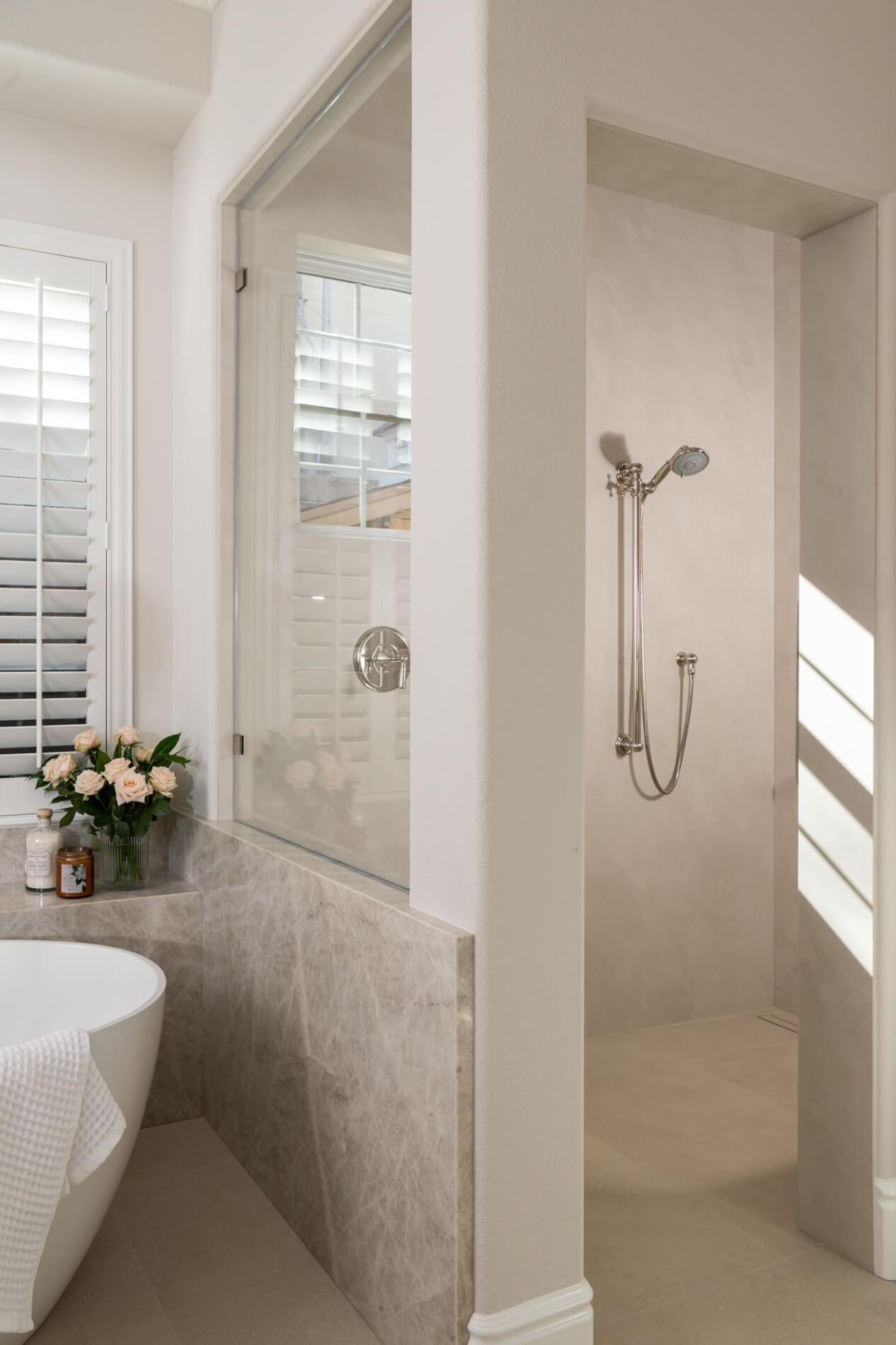 shower-pan-tile-material-anti-slip-Porcelain-in-Creme-from-the-Thaddeus-series