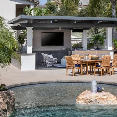 What Is a California Room? Key Features That Make the Ultimate Indoor-Outdoor Space