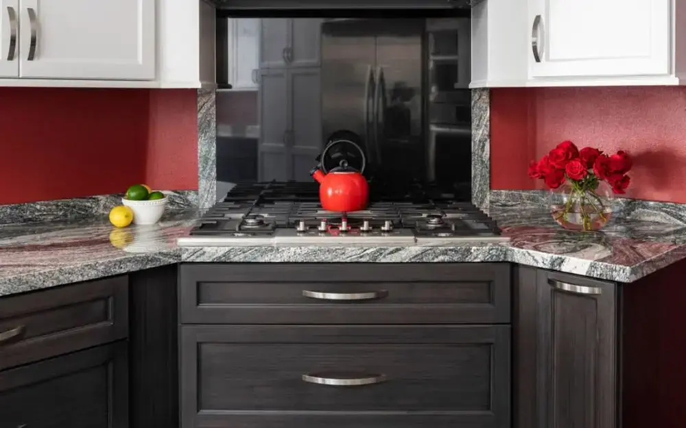 Granite-backsplash-countertops