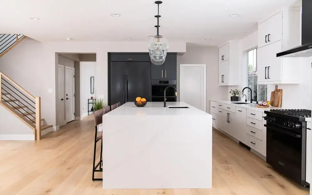 engineered-hardwood-flooring-wire-brushed-european-oak