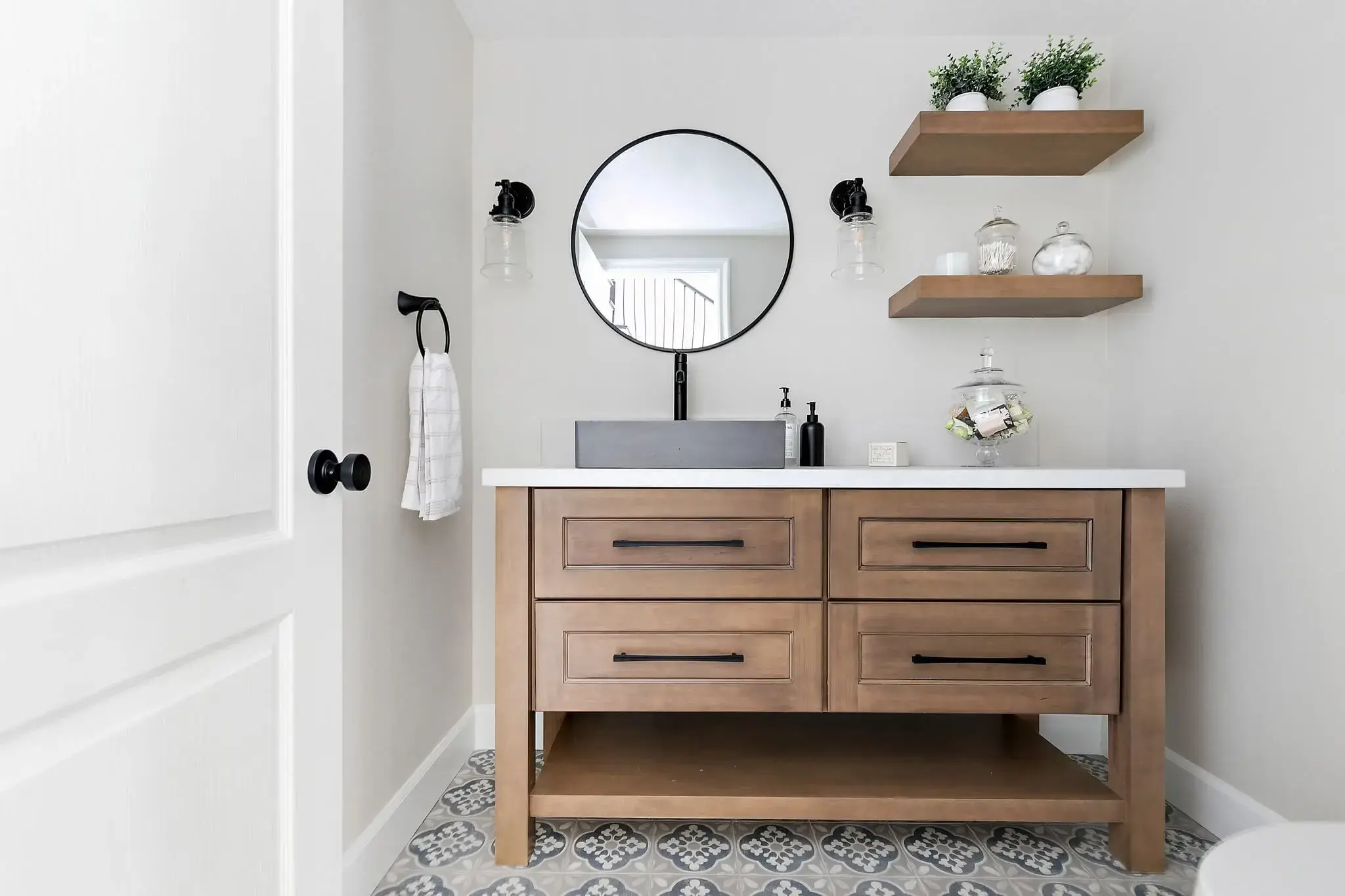 floating-shelves-in-small-bathroom-renovation