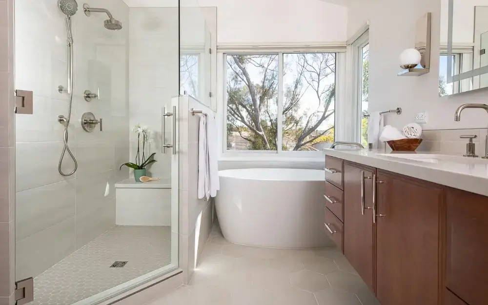 custom-glass-shower-enclosure-with-through-the-glass-handle-brushed-nickel