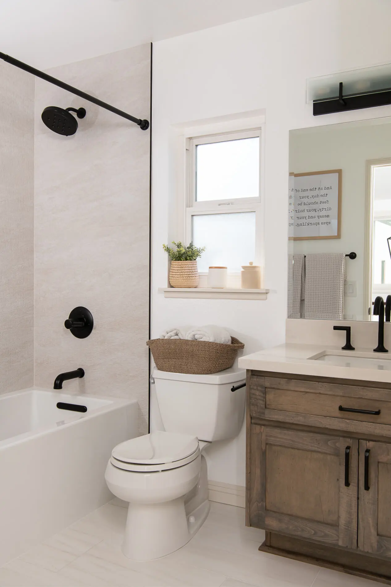 placentia-guest-bathroom-remodel-toilet-flooring-shower