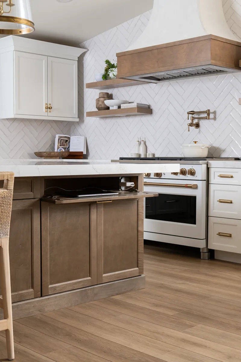 sea-pointe-design-and-remodel-custom-storage-space-for-Laptop-with-charging-outlet-built-into-island