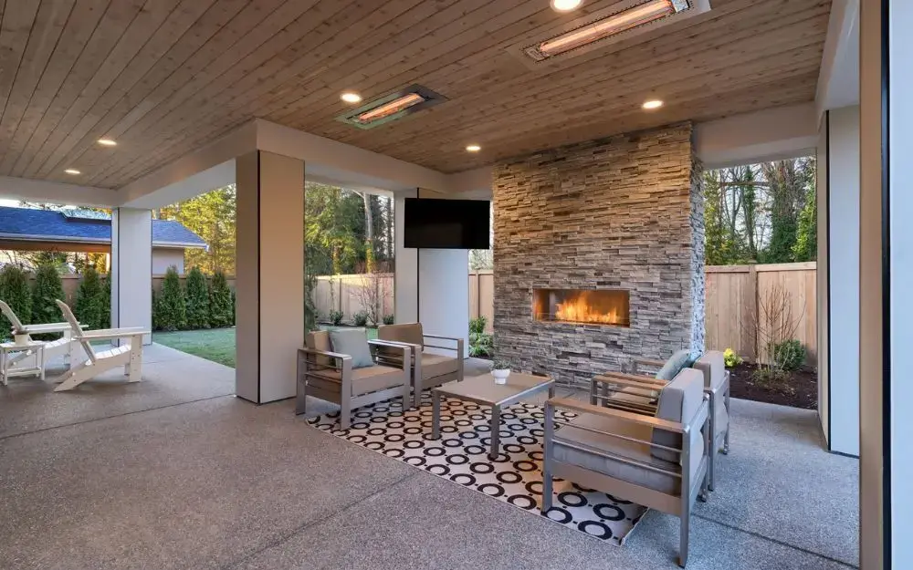Outdoor living space