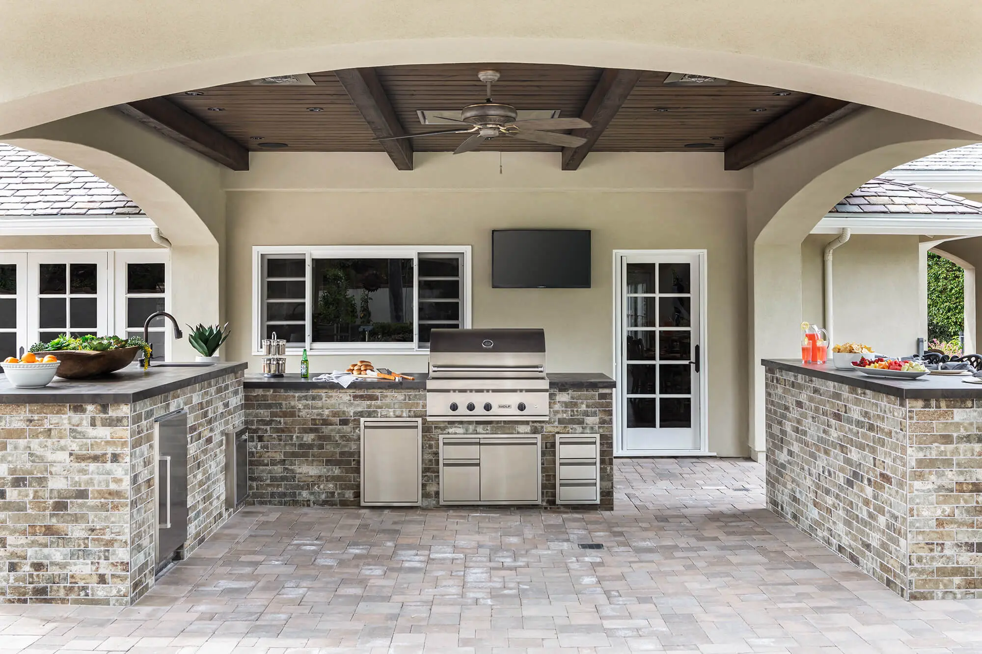 California Room designed and built by Sea Pointe Design & Remodel