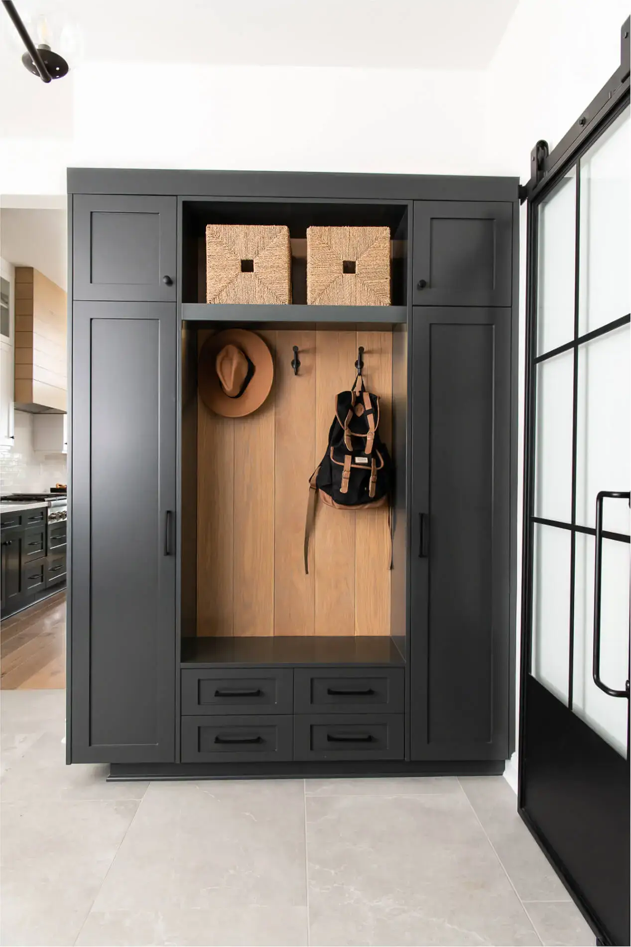 custom-cabinets-mudroom-storage