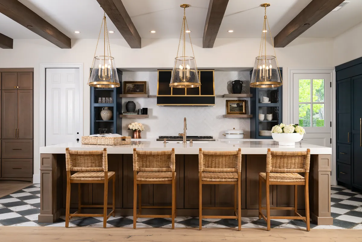 Exposed timber beams provide an artistic touch in this kitchen design