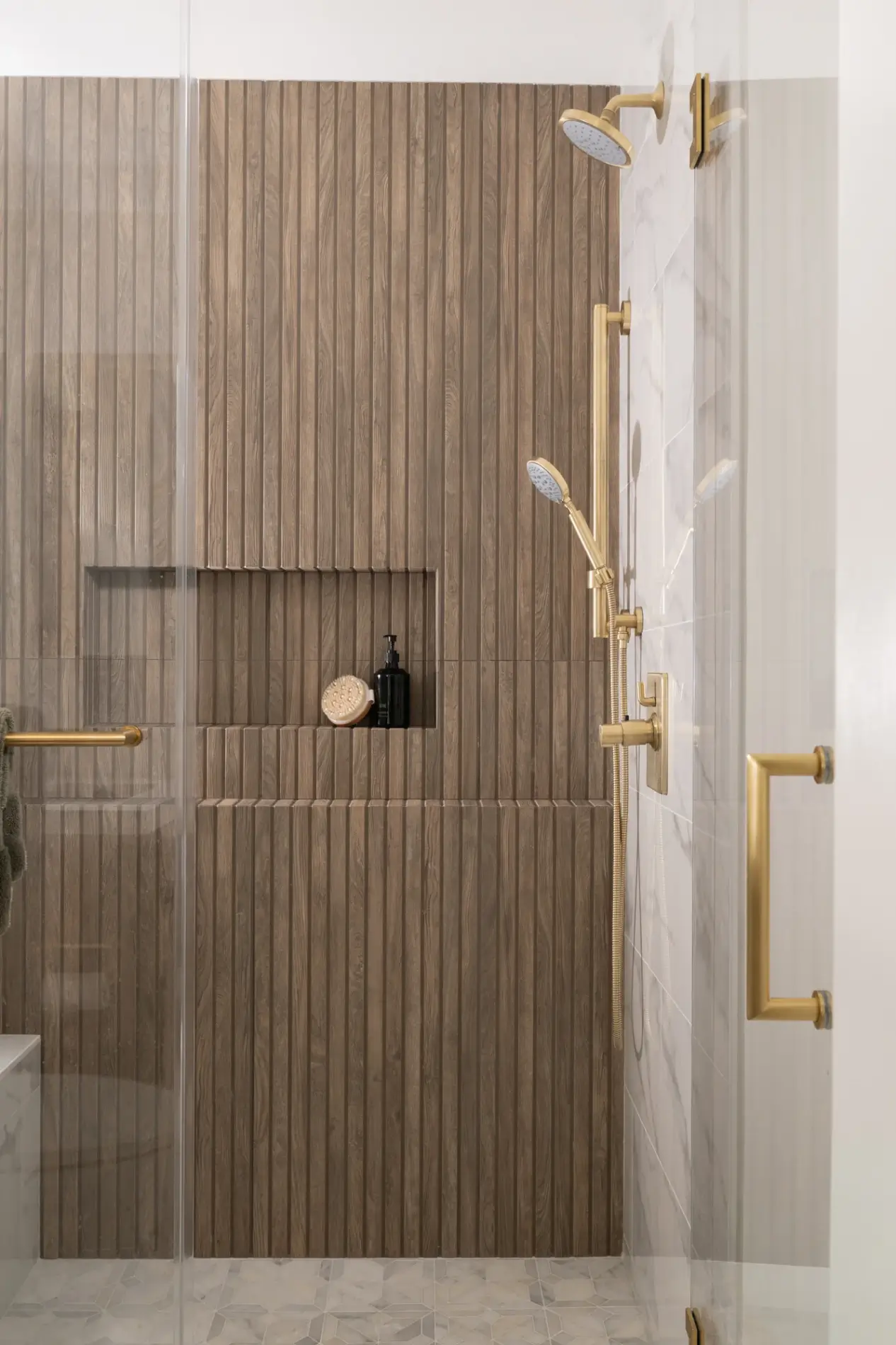 grab-bar-kit-with-multi-function-handshower-and-mounted-showerhead-in-honey-bronze